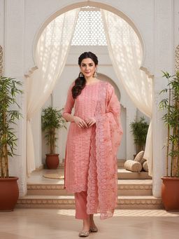 Vaamsi - Women Peach Organza Embroidered Straight Kurta Pants with Dupatta (Set of 3)