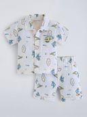 Off White color option, Currently selected