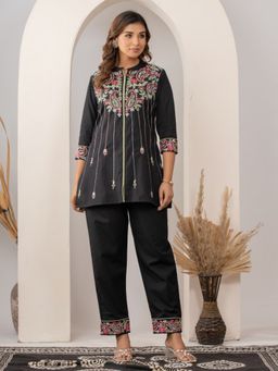 VEDANA - Black Magic And Bright Blooms Co-Ord Set
