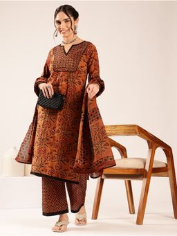 Vbuyz - Women's Brown Floral Print Straight Cotton Kurta With Palazzo & Dupatta