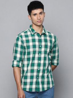 Levi's - Men Green Collar Neck Shirt