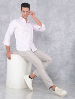 CRIMSOUNE CLUB - Men Pink Solid Shirt