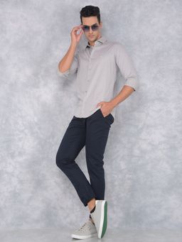 CRIMSOUNE CLUB - Men Grey Solid Shirt