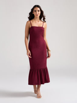 Twenty Dresses by Nykaa Fashion - Maroon Square Neck Fit and Flared Strappy Midi Dress(XS)
