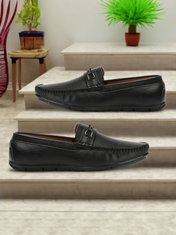 Carlton London - Mens Stylish Black Color Party Wear Slip On Loafers