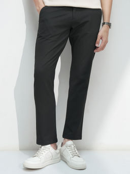 HIGHLANDER - Men Black Lycra Super Stretch Dobby Textured Trousers