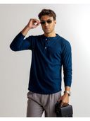 Blue color option, Currently selected