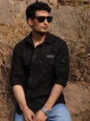 Black color option, Currently selected