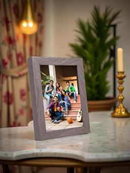 Golden Peacock - Dark Brown 5X7 Inch Rectangular Solid Table Top Photo Frames