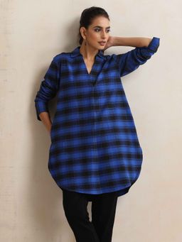 trueBrowns - Women Blue Checks Pleated Short Kurti