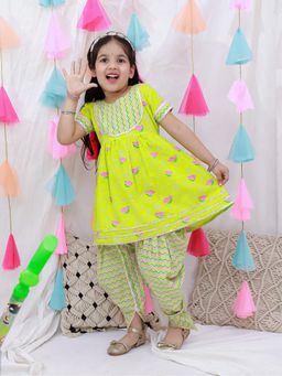 BownBee - Girls Green Short Sleeves Kurti with Dhoti Pant
