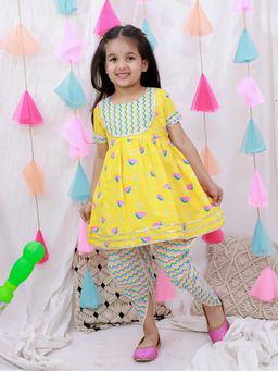 BownBee - Girls Yellow Short Sleeves Kurti with Dhoti Pant