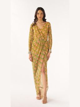 Basanti Kapde aur Koffee - Yellow Georgette Embellished Dress