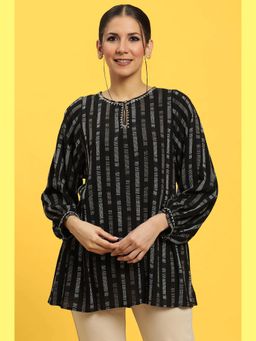 W - Black Stripes Top