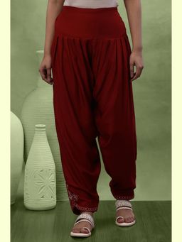 W - Women Regular Fit Red Viscose Salwar
