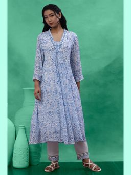 W - XXXWomen White Floral Print Cotton Flared Kurta