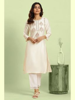 W - Embroidered Round Neck Viscose White Kurta