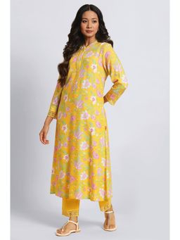 W - Bright Yellow Floral Printed Kurta & Pants (Set of 2)