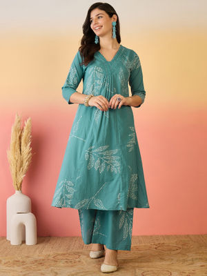 Women Sky Blue Three-Quarter Sleeves Flared Kurta And Palazzo Set
