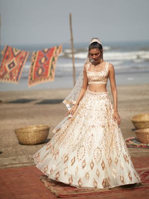 Gopi Vaid- Laanya Lehenga Set main image 1