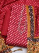 Red color option, Sold out, Currently selected