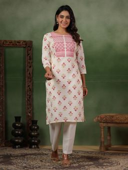 SPAN - Cotton Floral Round Neck Three Fourth Sleeves Off White Kurta