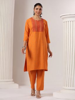 SPAN - Viscose Rayon Embroidered Round Neck Three Fourth Sleeves Orange Kurta