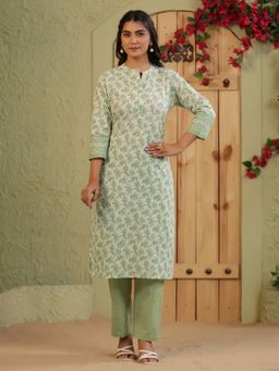 SPAN - Women's Mandarin Neck Floral Three Fourth Sleeves Cotton Green Kurta