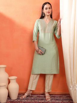 SPAN - Women's V-Neck Embroidered Three Fourth Sleeves Viscose Rayon Green Kurta