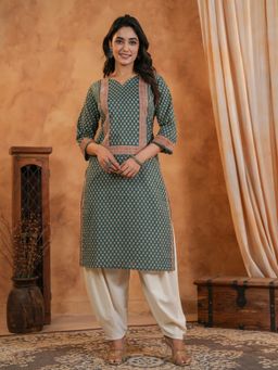 SPAN - Women's Sweetheart Neck Floral Three Fourth Sleeves Cotton Green Kurta