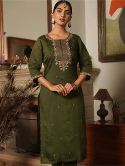 ARAMYA - Chanderi Embroidered Round Neck Green Kurta