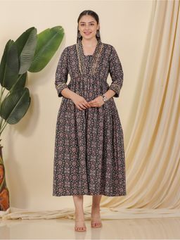 ARAMYA - Women Pure Cotton V-Neck Three Fourth Sleeves Black Kurta