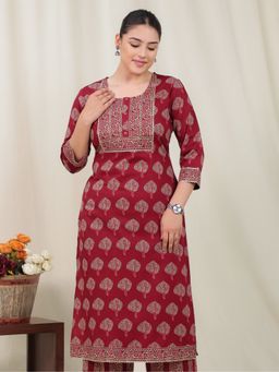 ARAMYA - Women Round Neck Floral Three Fourth Sleeves Maroon Kurta