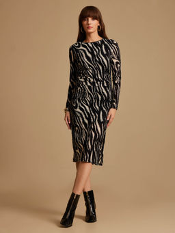 Kazo - Fiona Black Animal Printed Midi Dress