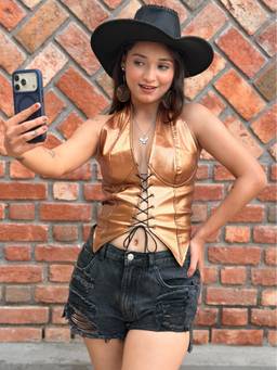 Tandul - Women Golden Front Detailed Leather Top