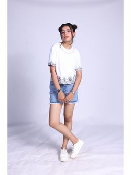 Sands of India - White Cropped T Shirt With Embroidery At Neck Sleeve And Bottom