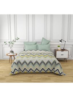 SKAP - Caspian King Bedsheet with 2 Pillow Covers - Green (Set of 3)