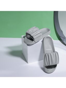 Chupps - Women'S Ruffle Grey Sliders
