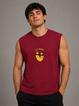 Bene Kleed - Men Maroon Relaxed Fit Embroidered Sleeveless Tank
