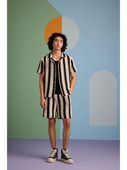 Muvazo - Beige Crochet Stripes Shirt With Shorts