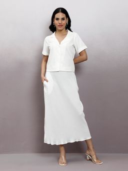 AAREIN - White Collar Co-Ord (Set of 2)
