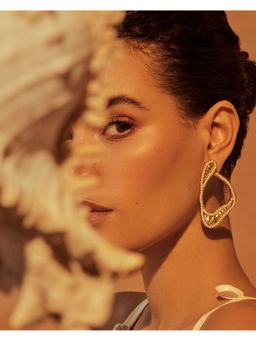 Anaash - Gold Dock Studs