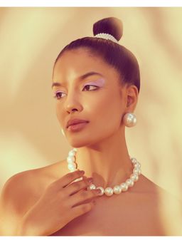 Anaash - White Emily Necklace
