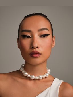 Anaash - White Skip Single Pearl Necklace