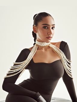 Anaash - White Cape Necklace