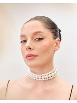 Anaash - White Alternate White Pearl Choker