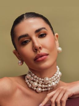Anaash - White Mixed Pearl Choker