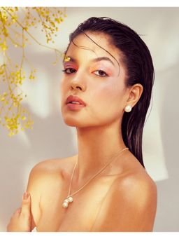 Anaash - White Floating Pearl Chain