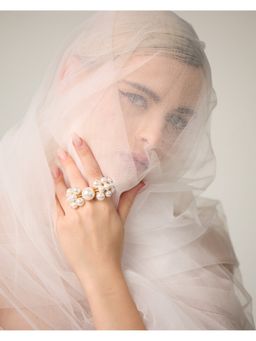 Anaash - White Bubble Ring
