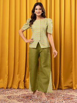 WEAVLLITE - Green Printed Boat Neck Co-ord Set